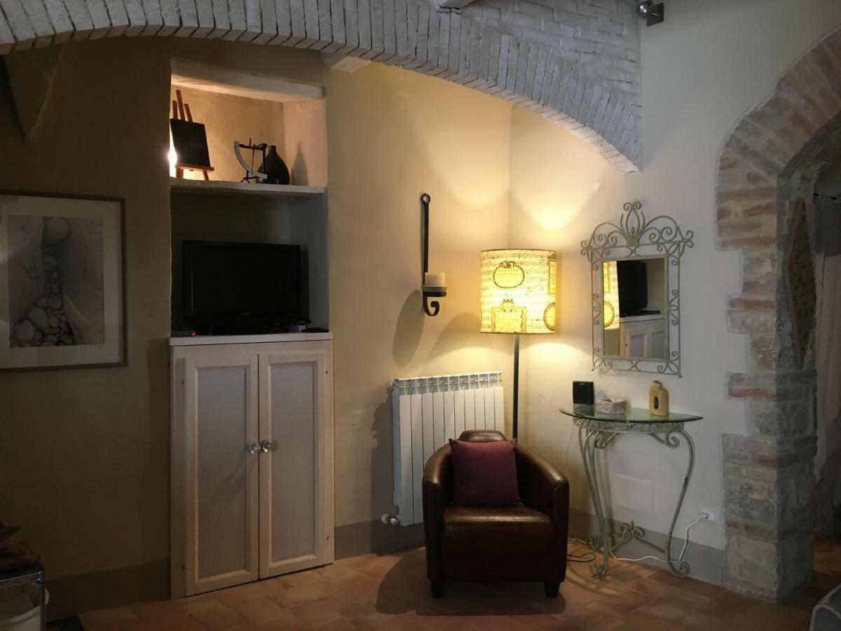Apartament Il Rifugio Dell' Artista Todi Zewnętrze zdjęcie
